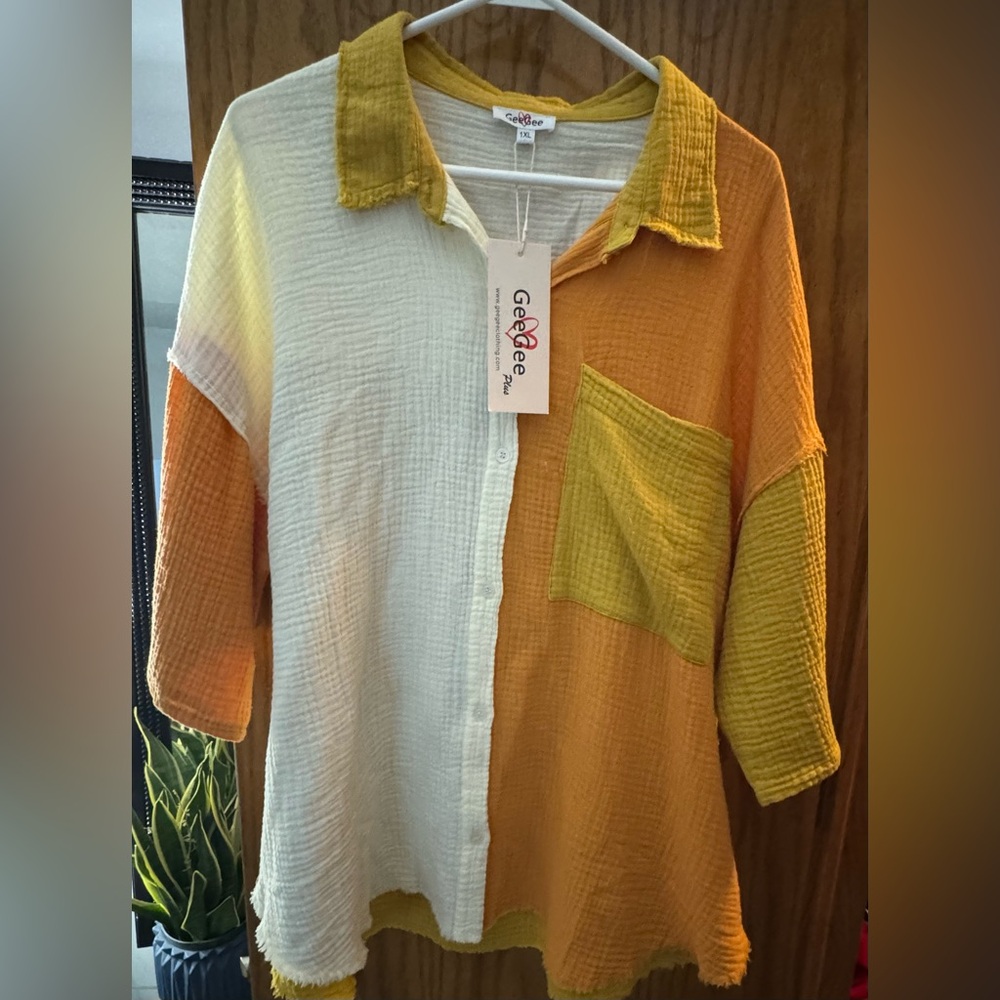 NWT GeeGee Gauze Button Down Top Size XL